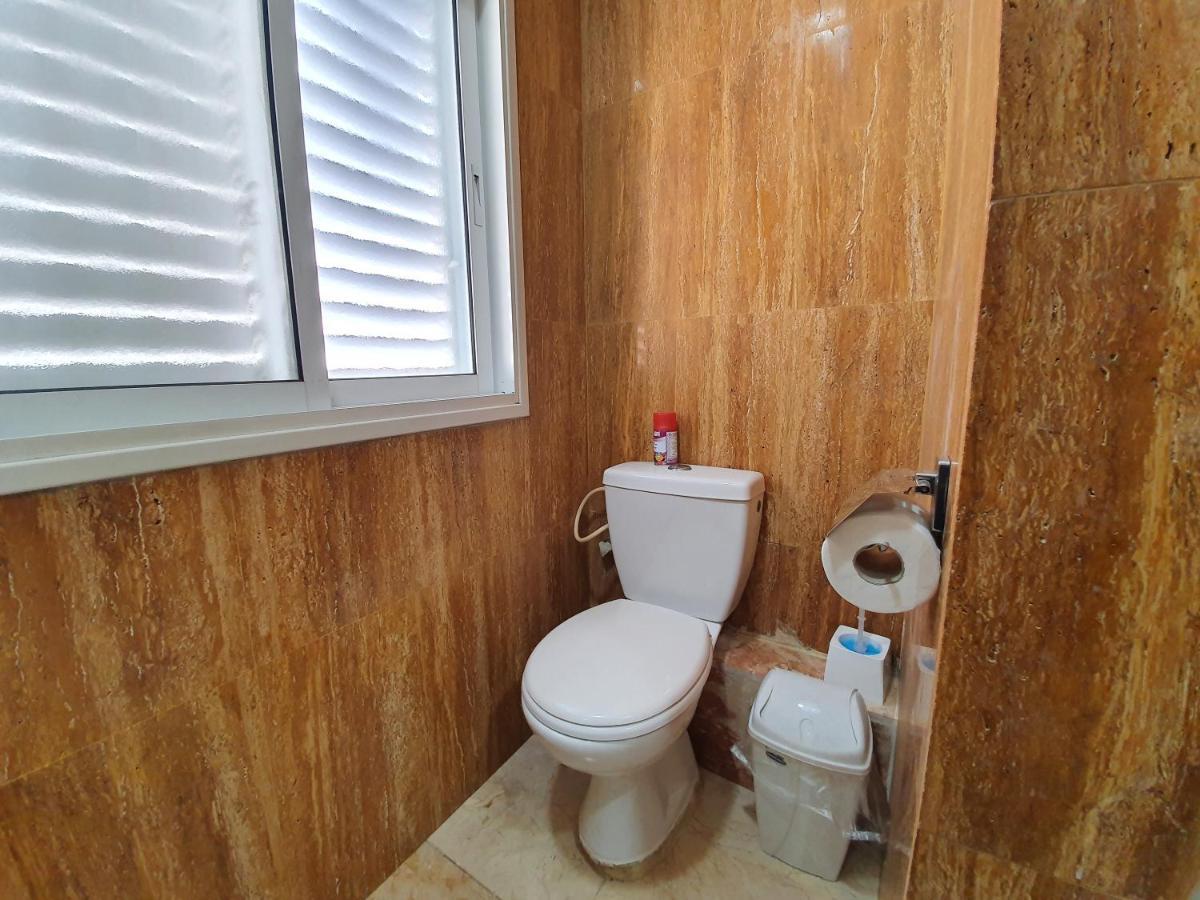 Ezore Yam Apartmens - Elmali'Akh St. 4 바트얌 외부 사진