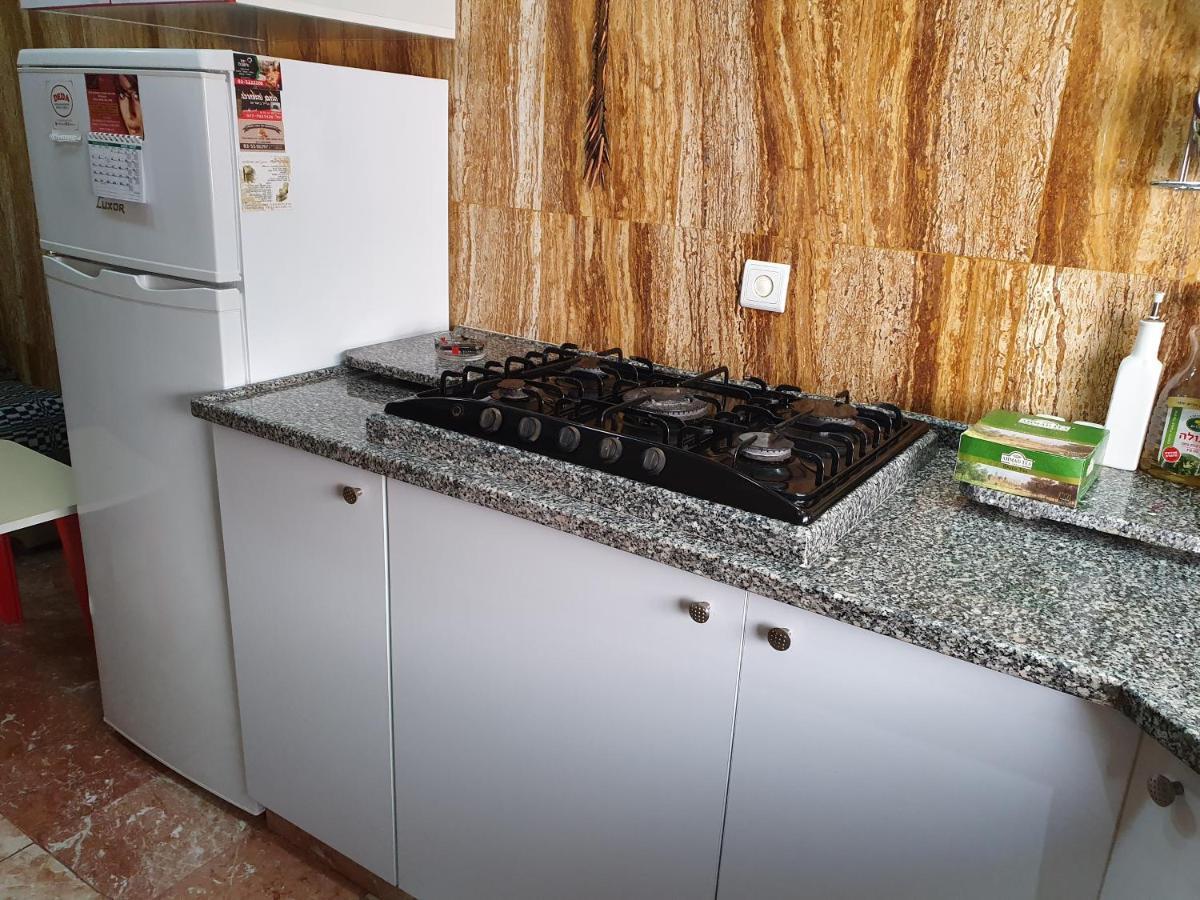 Ezore Yam Apartmens - Elmali'Akh St. 4 바트얌 외부 사진
