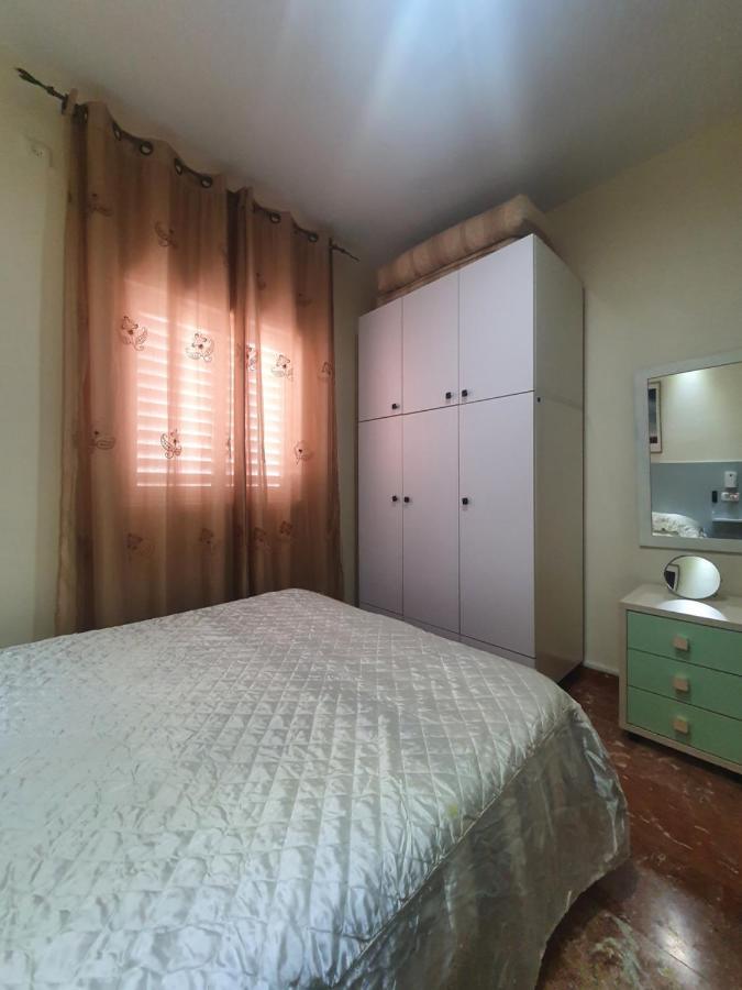 Ezore Yam Apartmens - Elmali'Akh St. 4 바트얌 외부 사진
